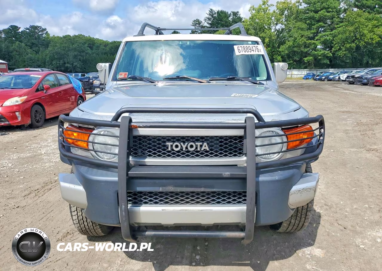 2007 Toyota Fj Cruiser Base VIN:JTEBU11F470083671 - 5
