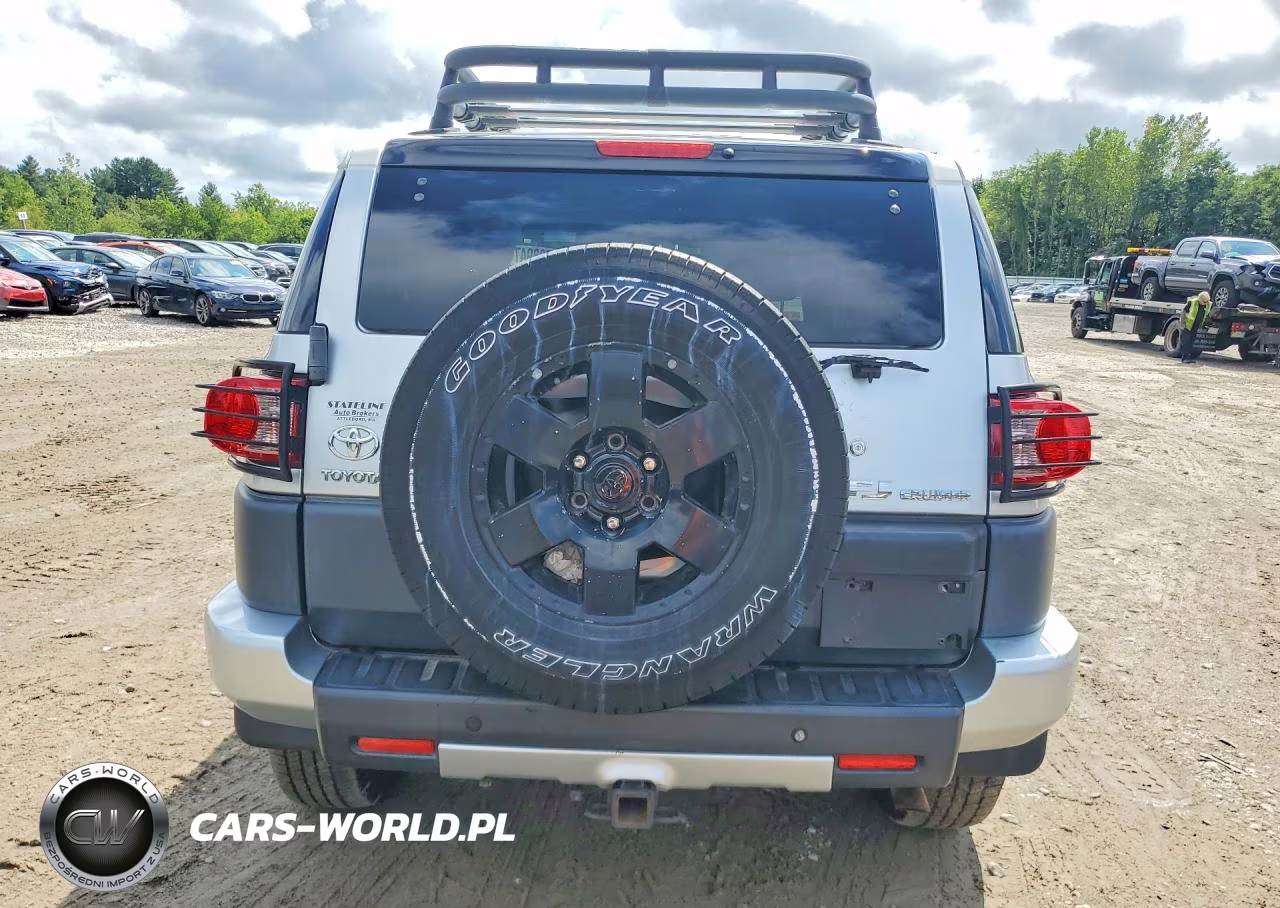 2007 Toyota Fj Cruiser Base VIN:JTEBU11F470083671 - 6