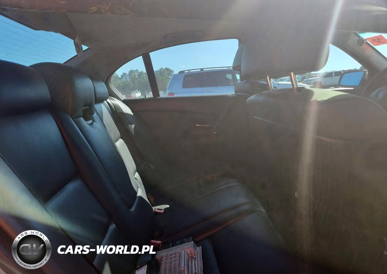 2007 BMW 525 I VIN:WBANE535X7CY06462 - 10