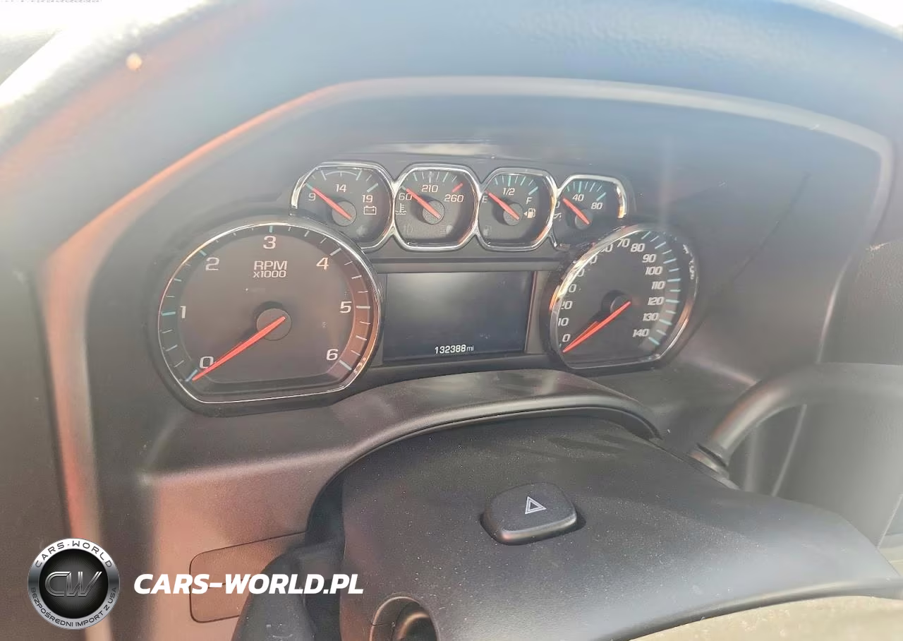 2016 Chevrolet Silverado K1500 Lt VIN:3GCUKREC0GG261797 - 9