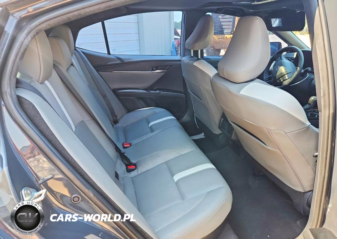 2025 Toyota Camry Se VIN:4T1DAACK6SU641209 - 10