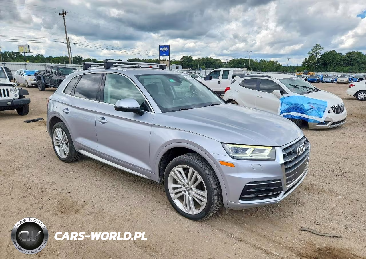 2019 Audi Q5 Premium Plus VIN:WA1BNAFYXK2099862 - 4