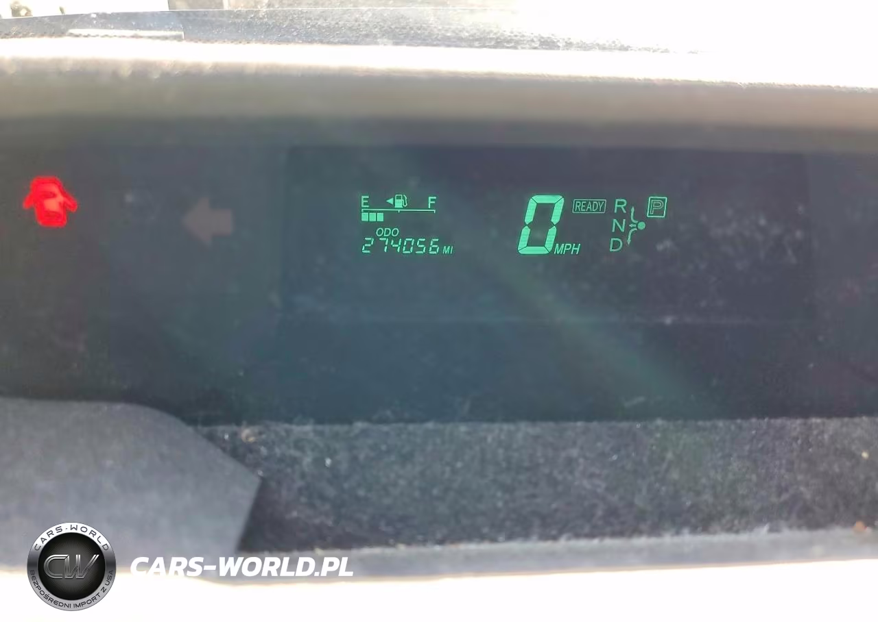 2005 Toyota Prius Base VIN:JTDKB20U853092613 - 9