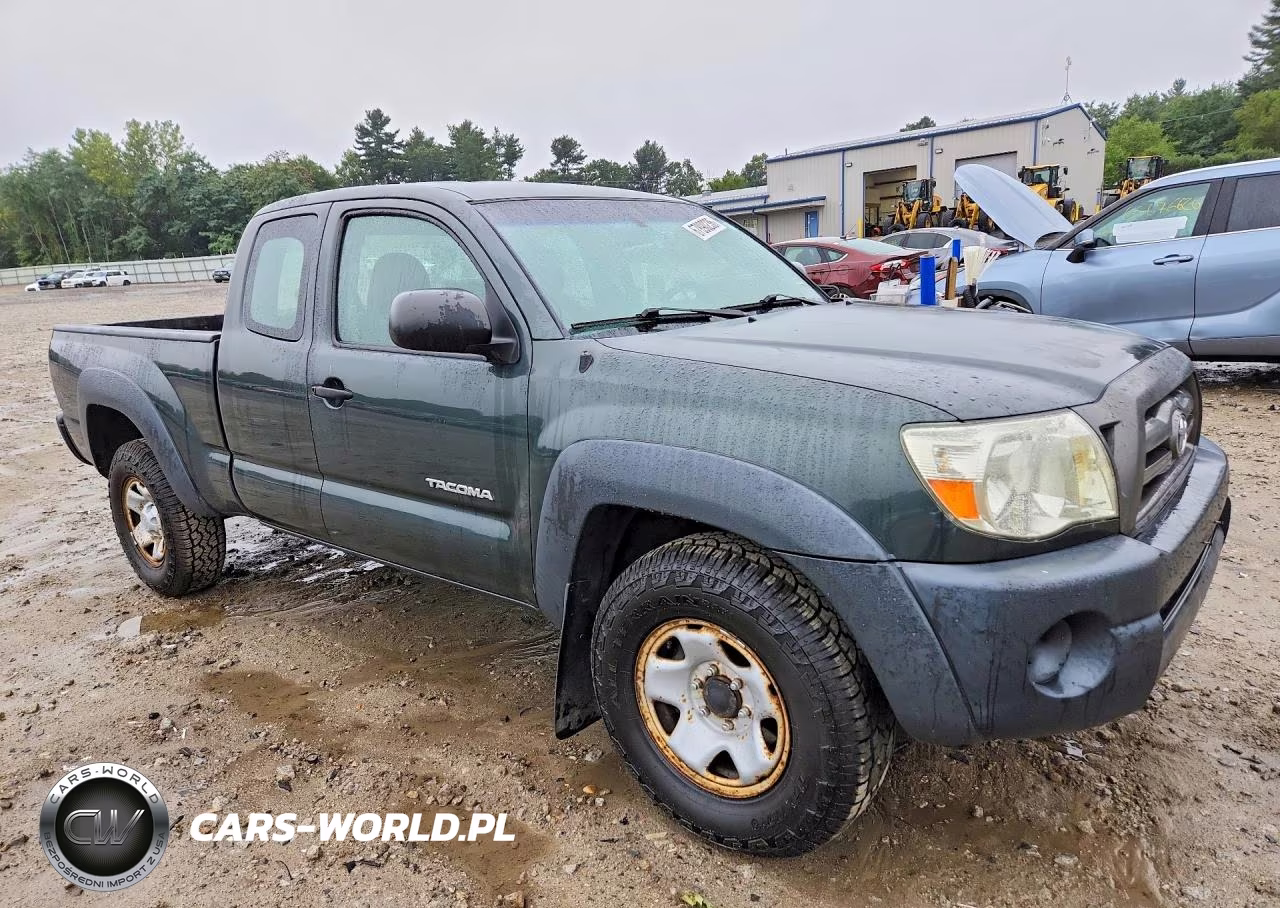 2010 Toyota Tacoma V6 VIN:5TEUU4EN4AZ679094 - 4