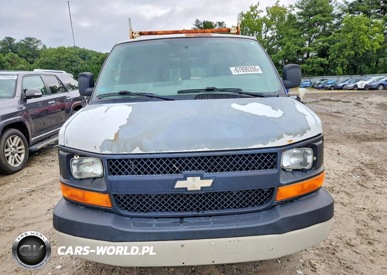 2008 Chevrolet Express G2500 VIN:1GCGG25C681126720 - 5