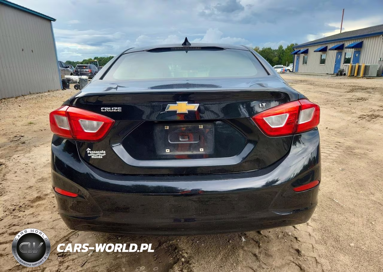2018 Chevrolet Cruze Lt VIN:1G1BE5SM8J7235285 - 6