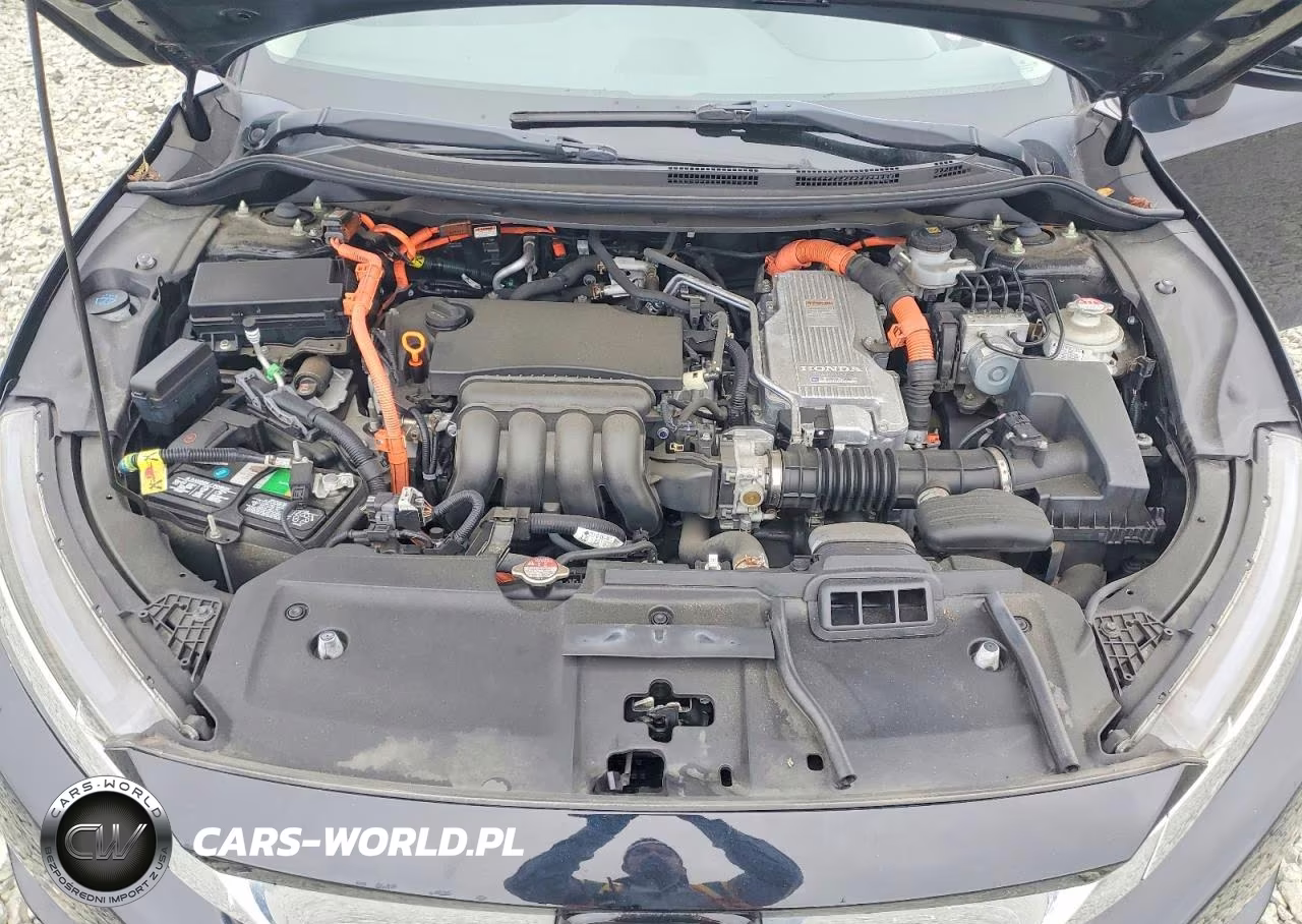 2019 Honda Clarity VIN:JHMZC5F1XKC003872 - 11