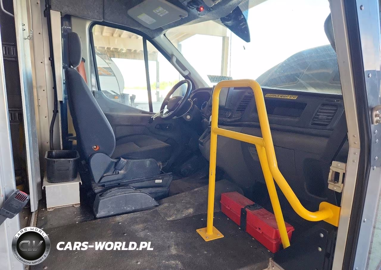 2022 Ford Transit Delivery Truck VIN:1FDDF6P87NKA45944 - 11