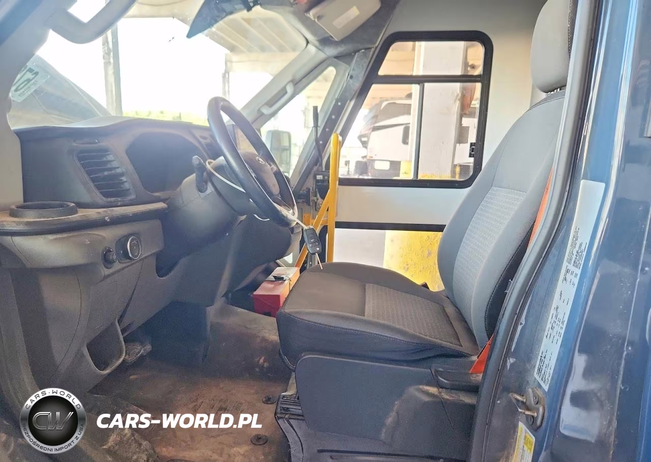 2022 Ford Transit Delivery Truck VIN:1FDDF6P87NKA45944 - 7