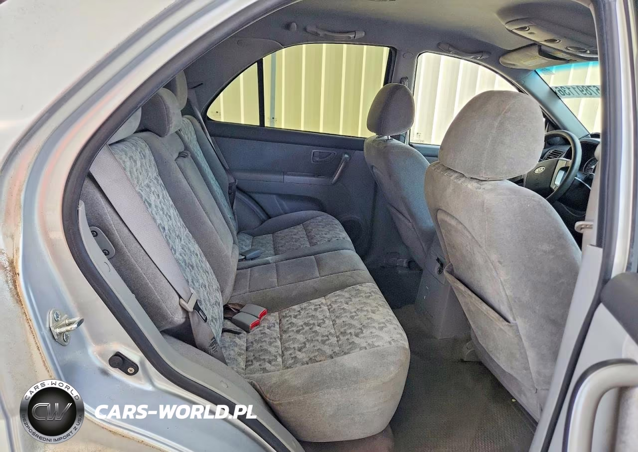 2007 Kia Sorento Base VIN:KNDJD736575752663 - 11