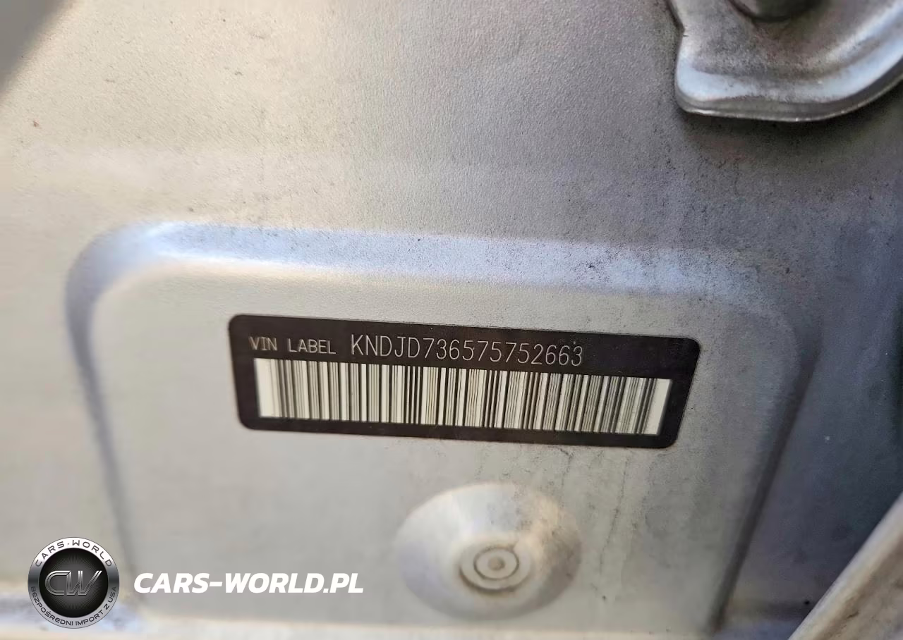 2007 Kia Sorento Base VIN:KNDJD736575752663 - 13