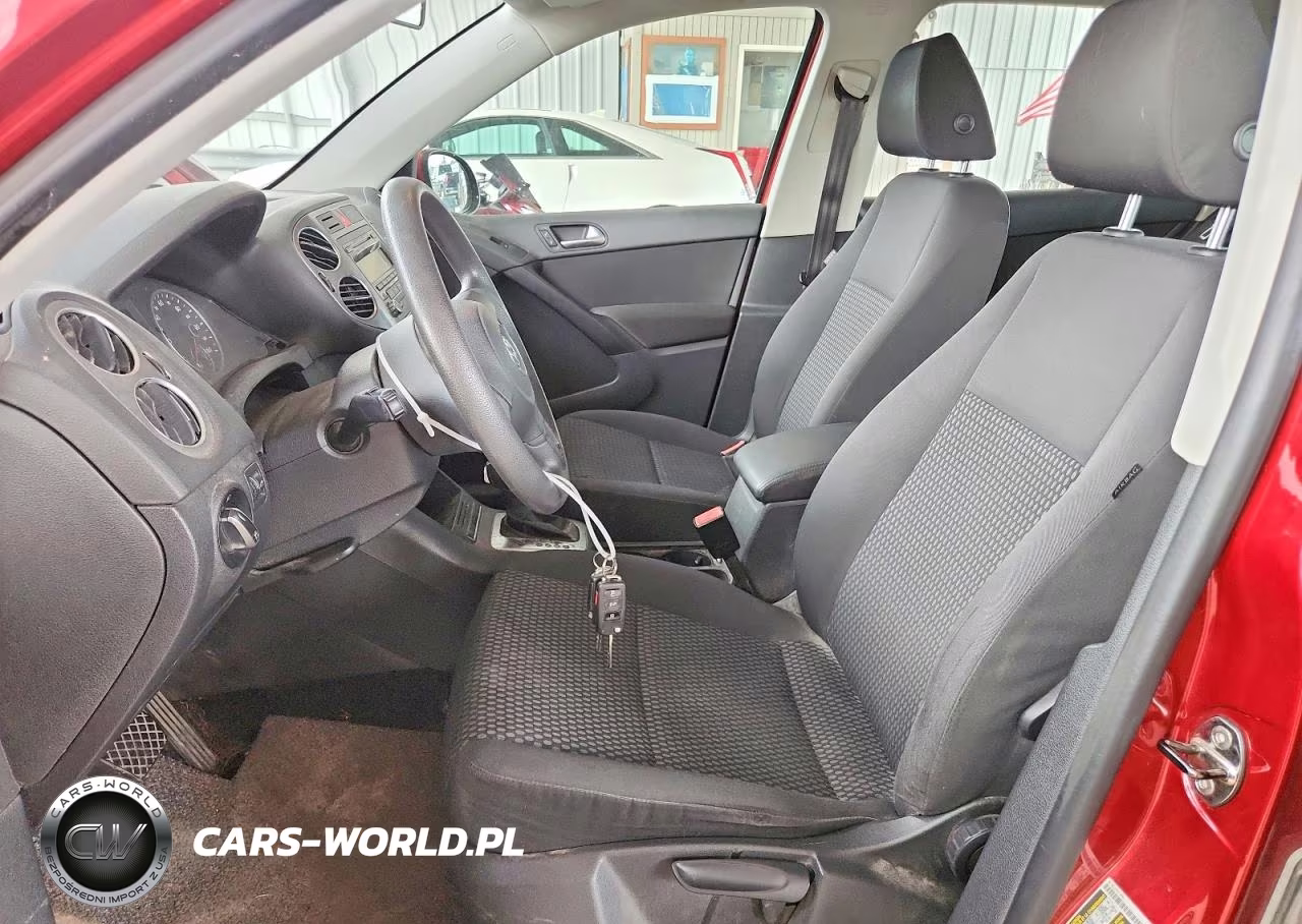 2011 Volkswagen Tiguan S VIN:WVGAV7AX8BW001533 - 7