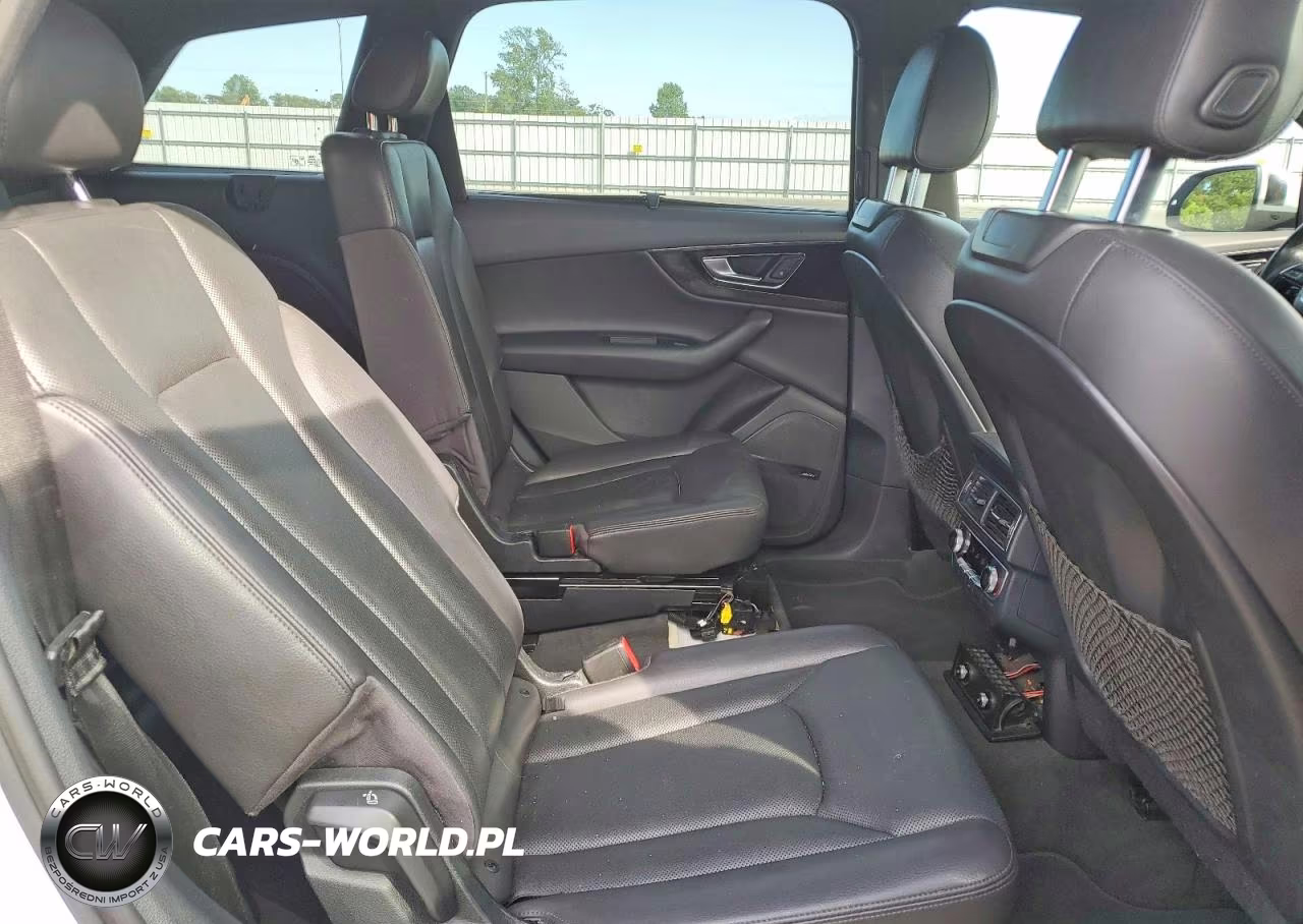 2017 Audi Q7 Prestige VIN:WA1VABF76HD011103 - 11