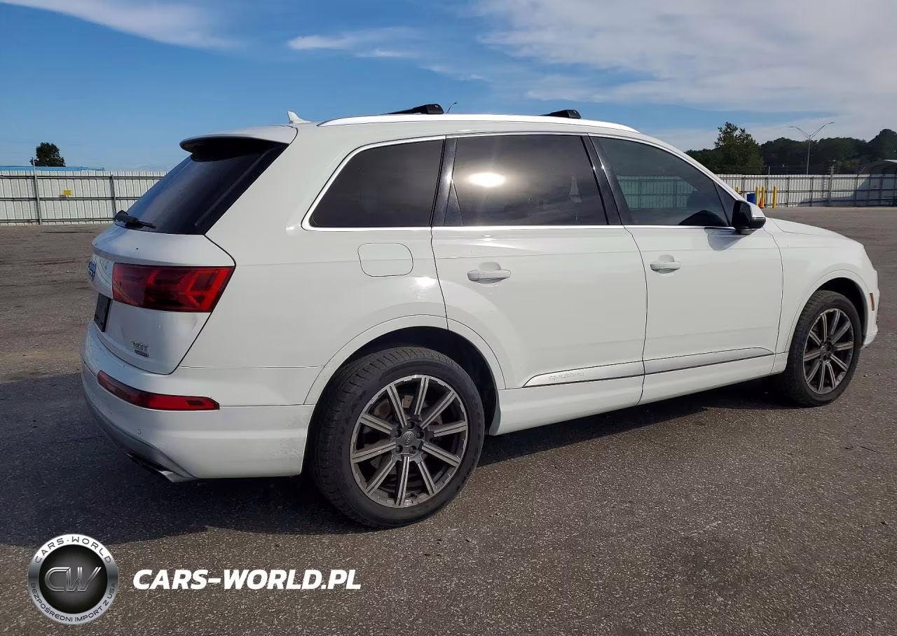 2017 Audi Q7 Prestige VIN:WA1VABF76HD011103 - 3