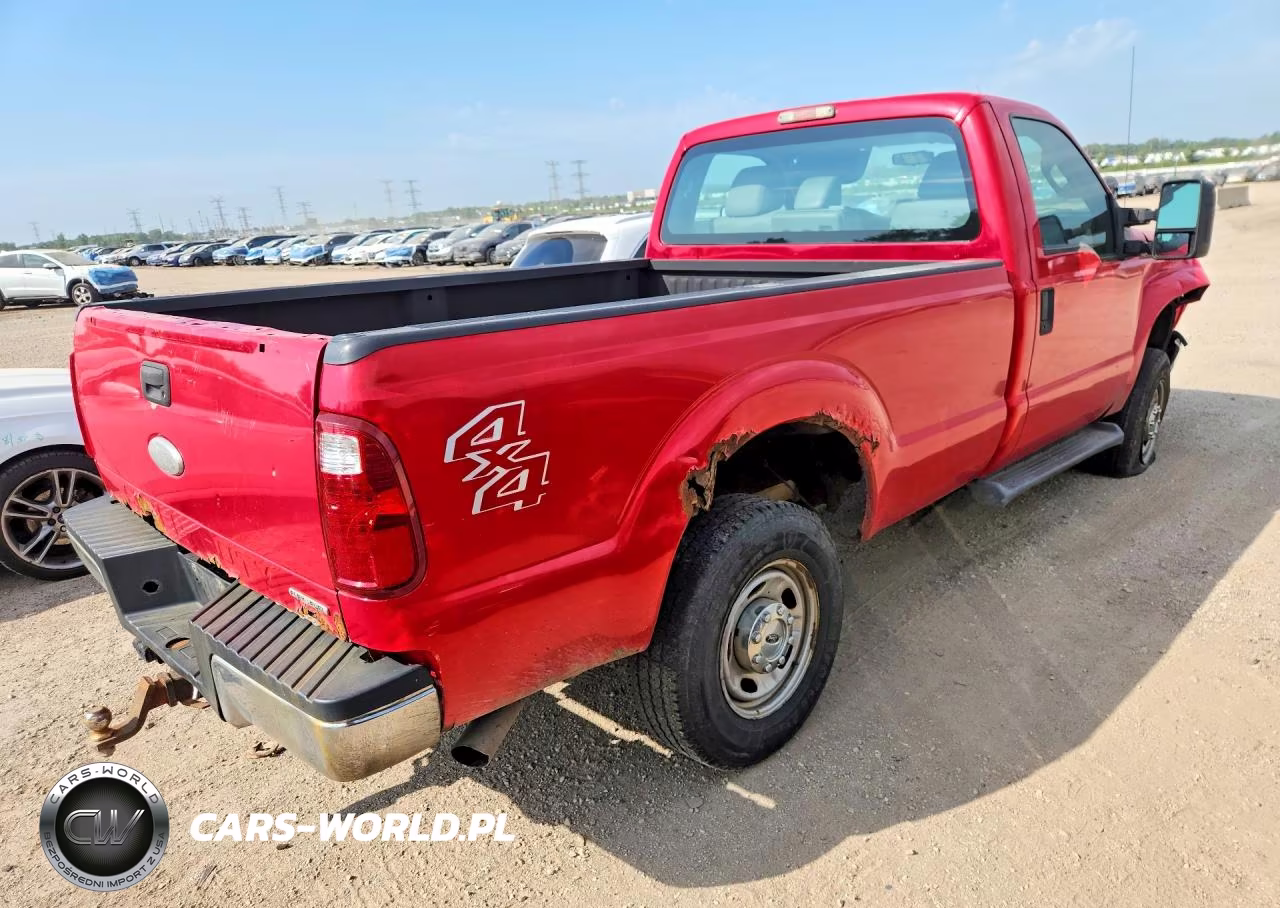 2012 Ford F250 Super Duty VIN:1FTBF2B63CEA63976 - 3