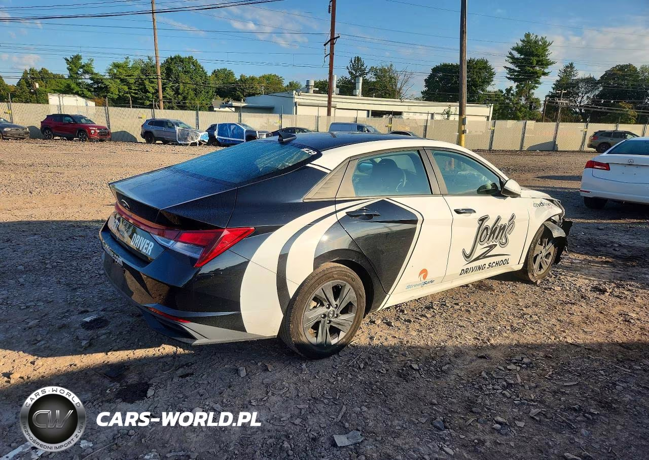 2023 Hyundai Elantra Sel VIN:KMHLM4AG1PU587005 - 3