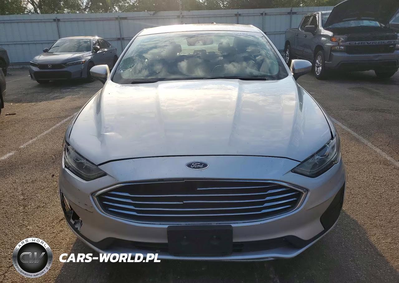 2019 Ford Fusion Se VIN:3FA6P0LUXKR119736 - 5