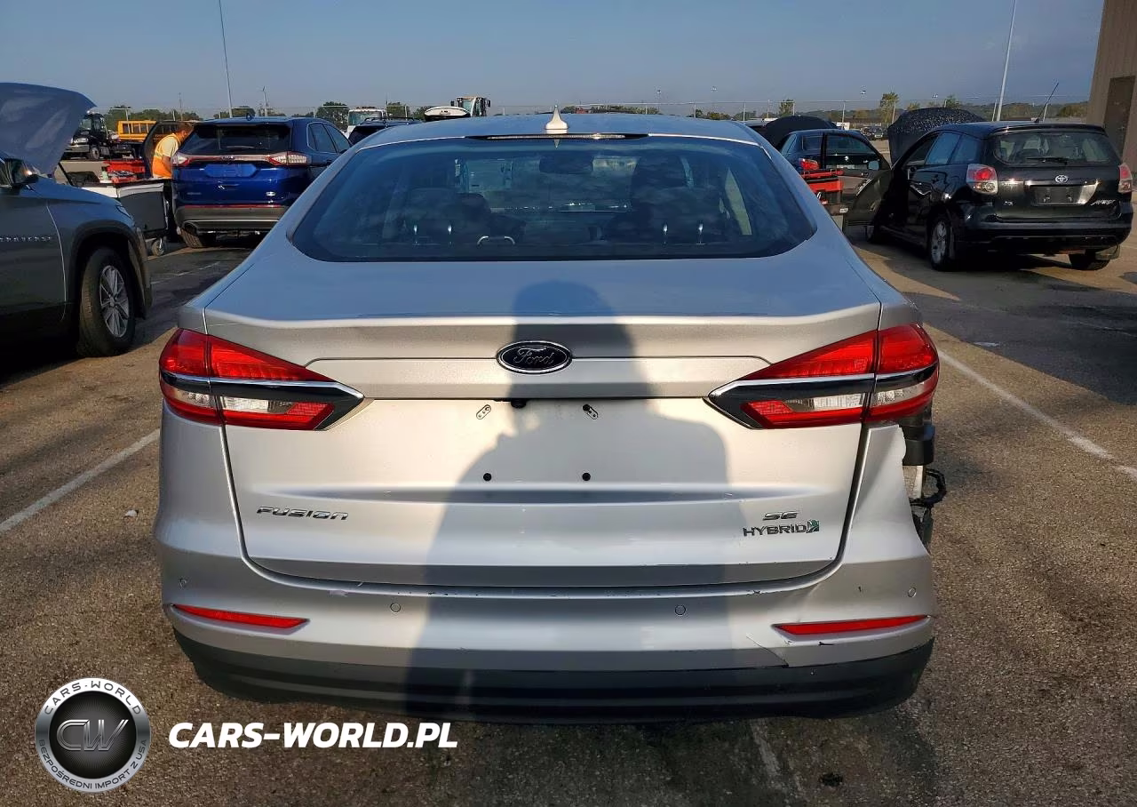 2019 Ford Fusion Se VIN:3FA6P0LUXKR119736 - 6