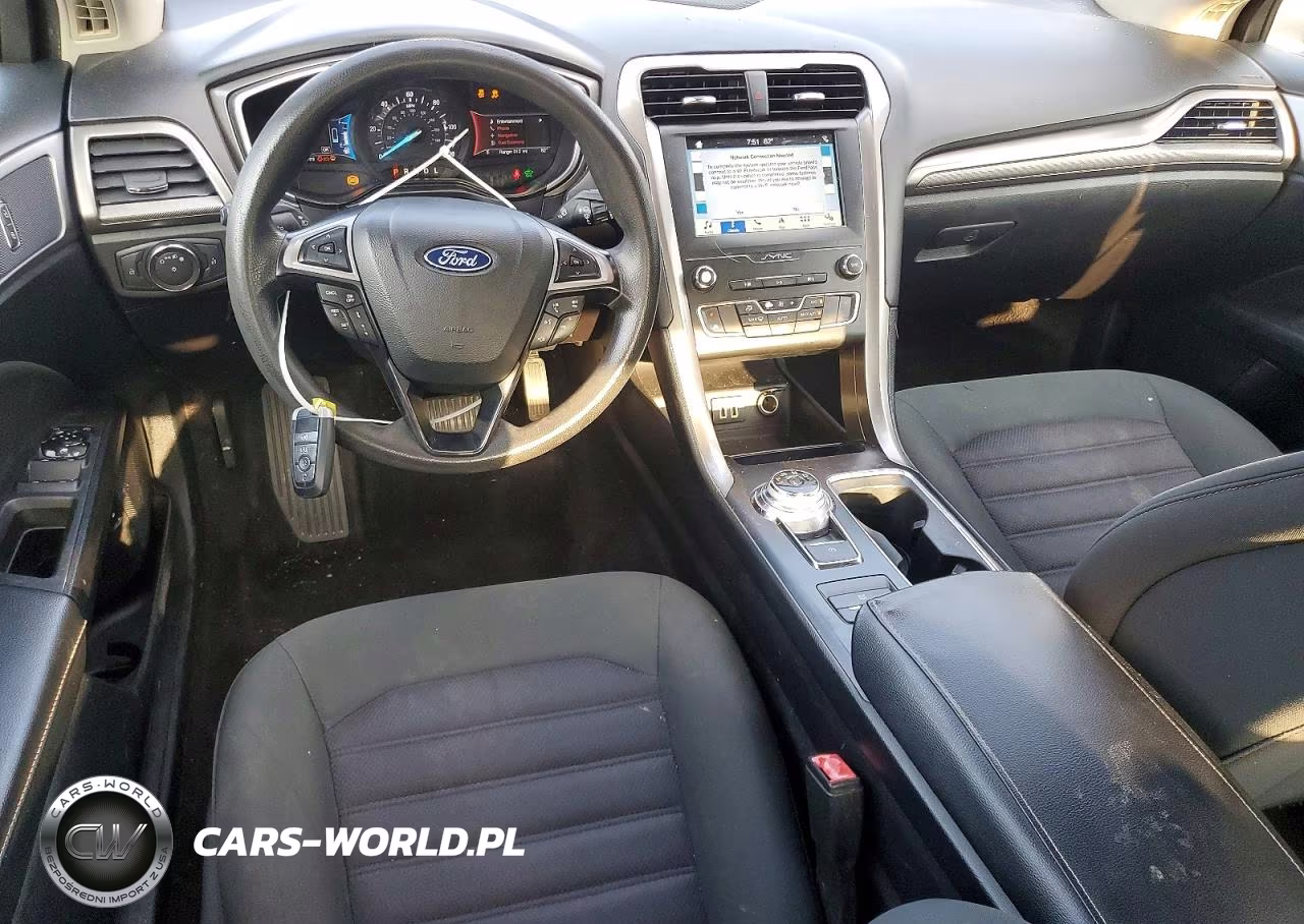 2019 Ford Fusion Se VIN:3FA6P0LUXKR119736 - 8