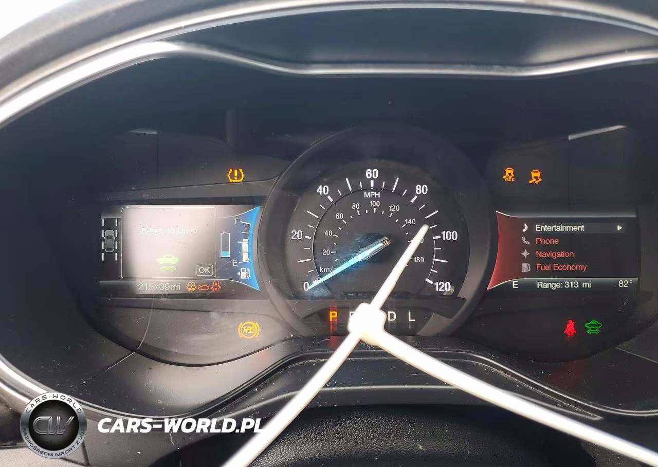 2019 Ford Fusion Se VIN:3FA6P0LUXKR119736 - 9