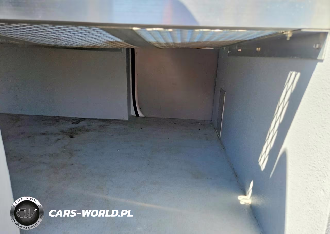 2018 Nissan Nv200 Refrigerated Delivery Van VIN:3N6CM0KNXJK705423 - 11