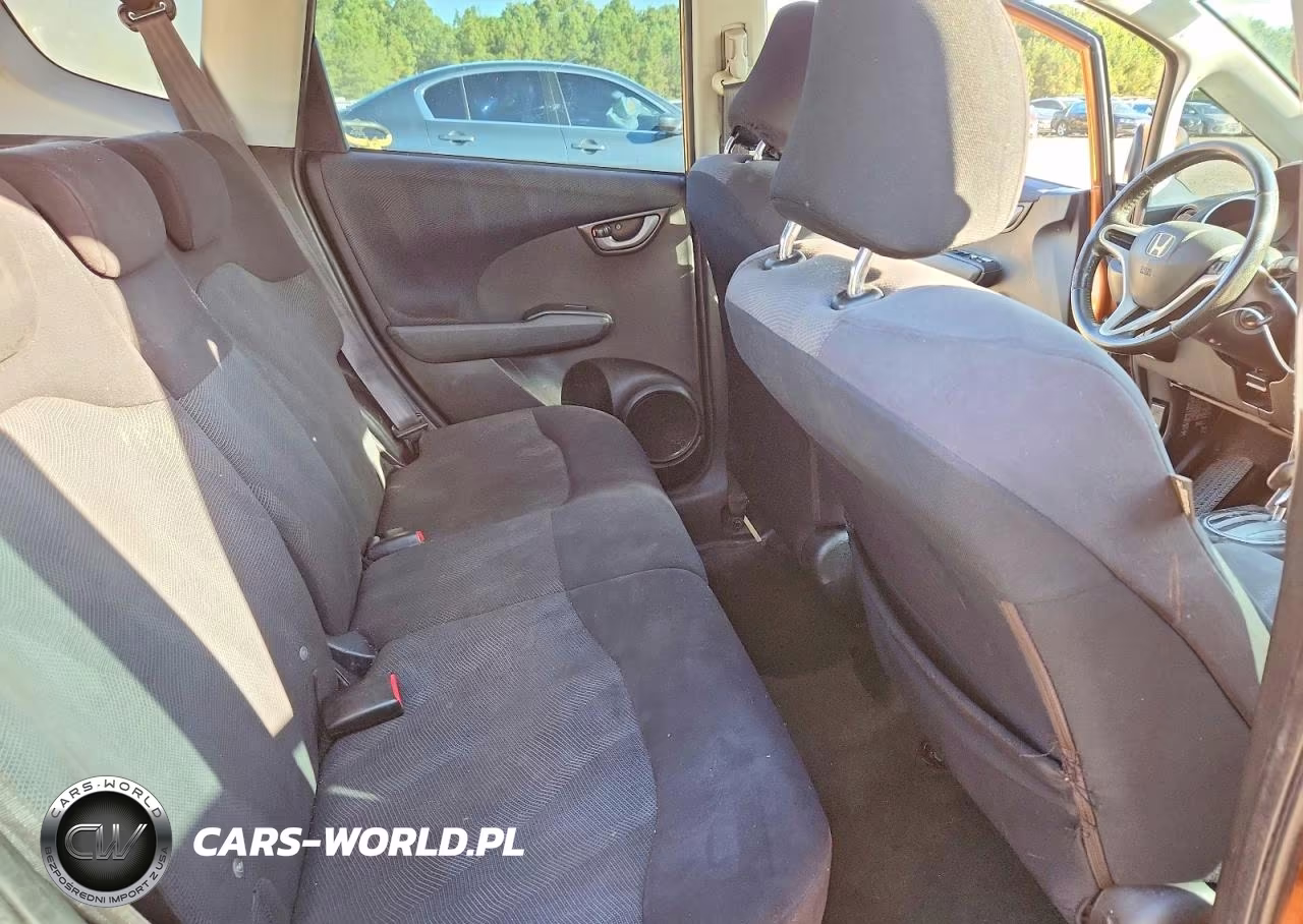 2009 Honda Fit Sport VIN:JHMGE884X9S036333 - 11