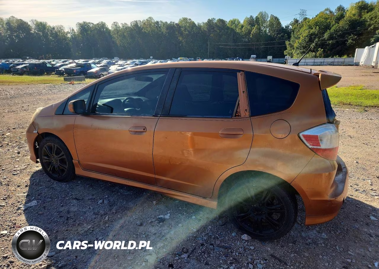 2009 Honda Fit Sport VIN:JHMGE884X9S036333 - 2