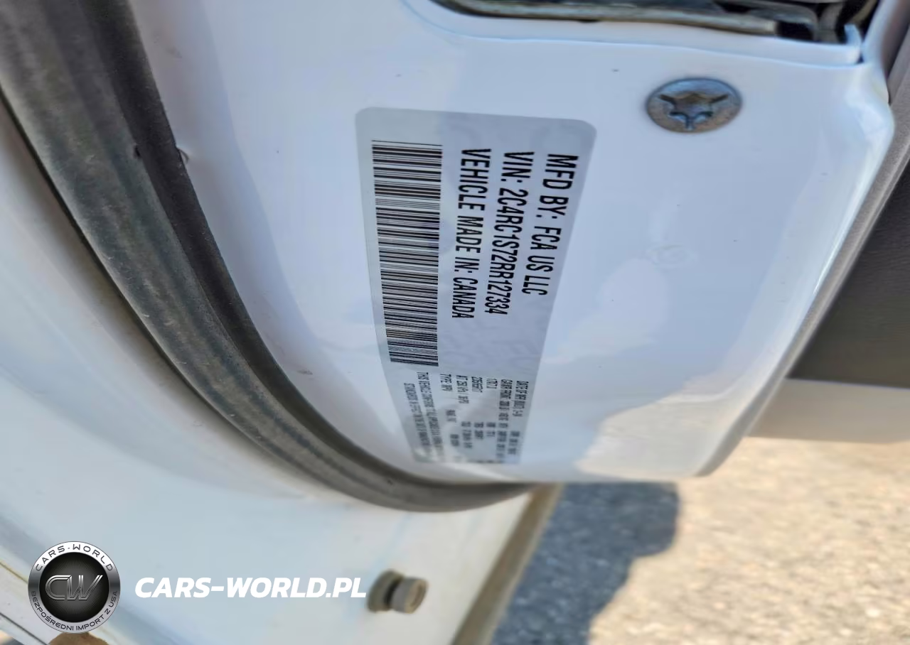 2024 Chrysler Pacifica Hybrid Select VIN:2C4RC1S72RR127334 - 13