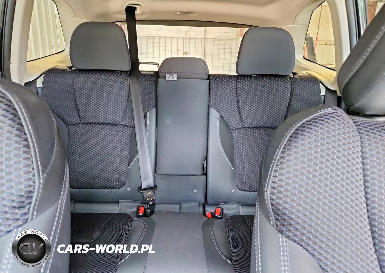 2021 Subaru Forester Premium VIN:JF2SKAFC9MH447073 - 10