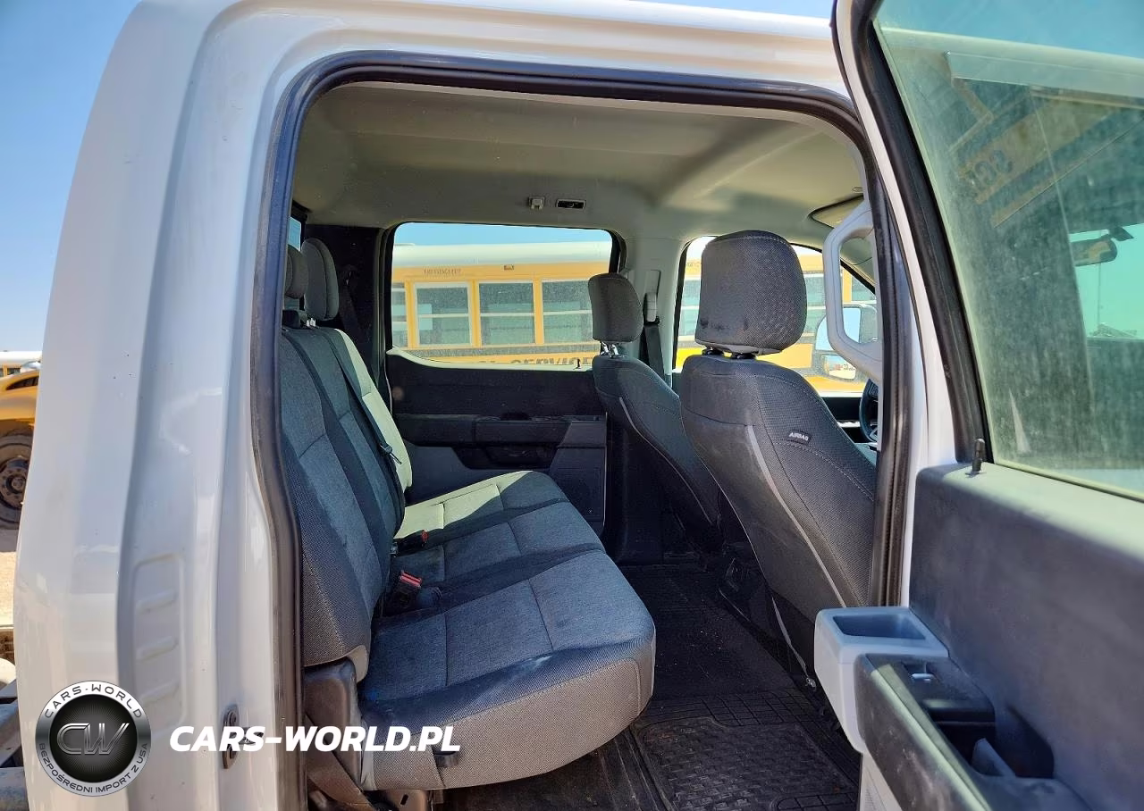 2025 Ford F550 Super Duty VIN:1FD0W5HT0SEC96035 - 10