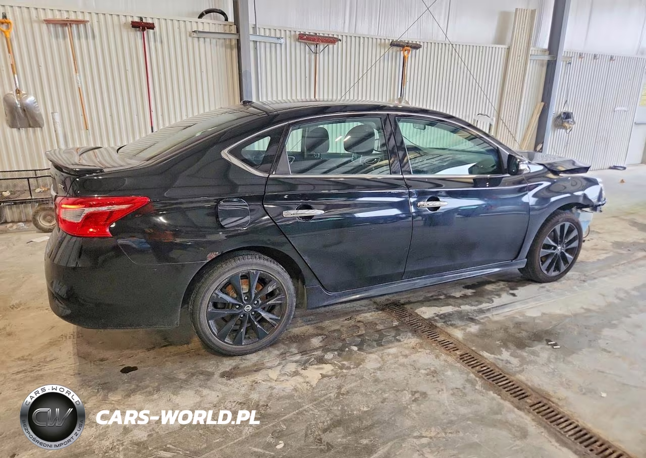 2017 Nissan Sentra Sr VIN:3N1AB7AP1HY382014 - 3