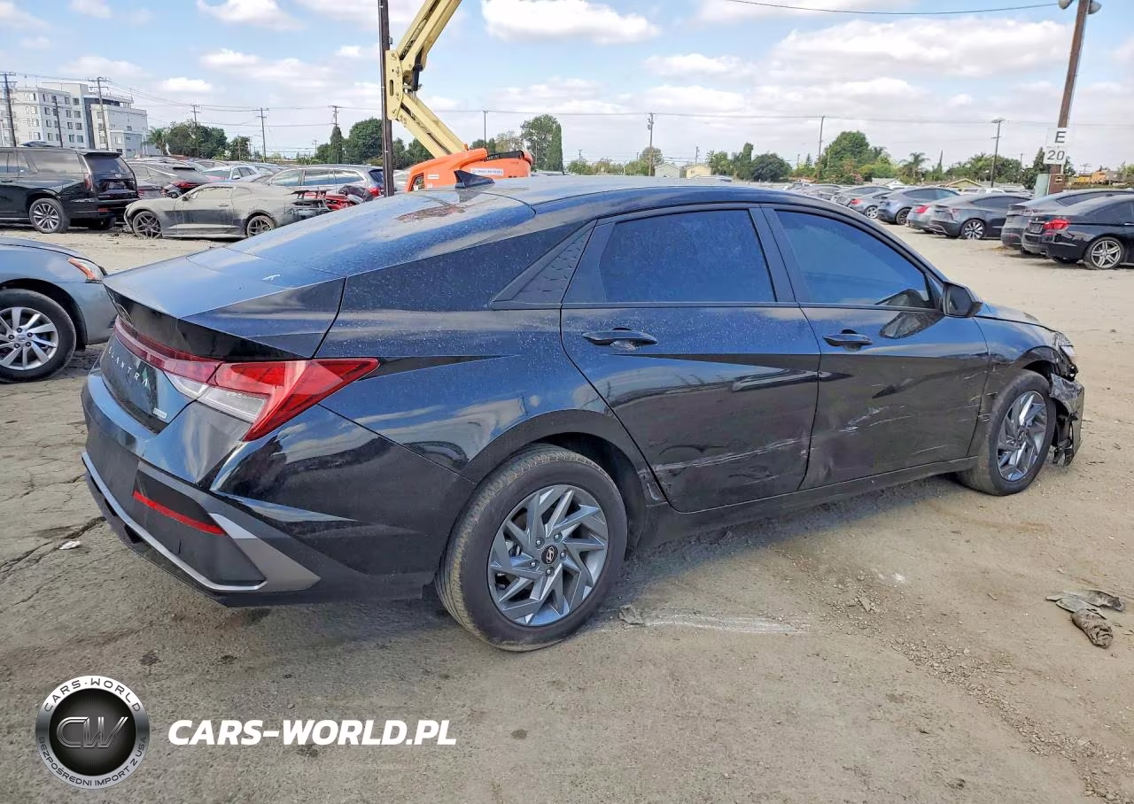 2026 Hyundai Elantra Hybrid Blue VIN:KMHLM4DJXTU187848 - 3