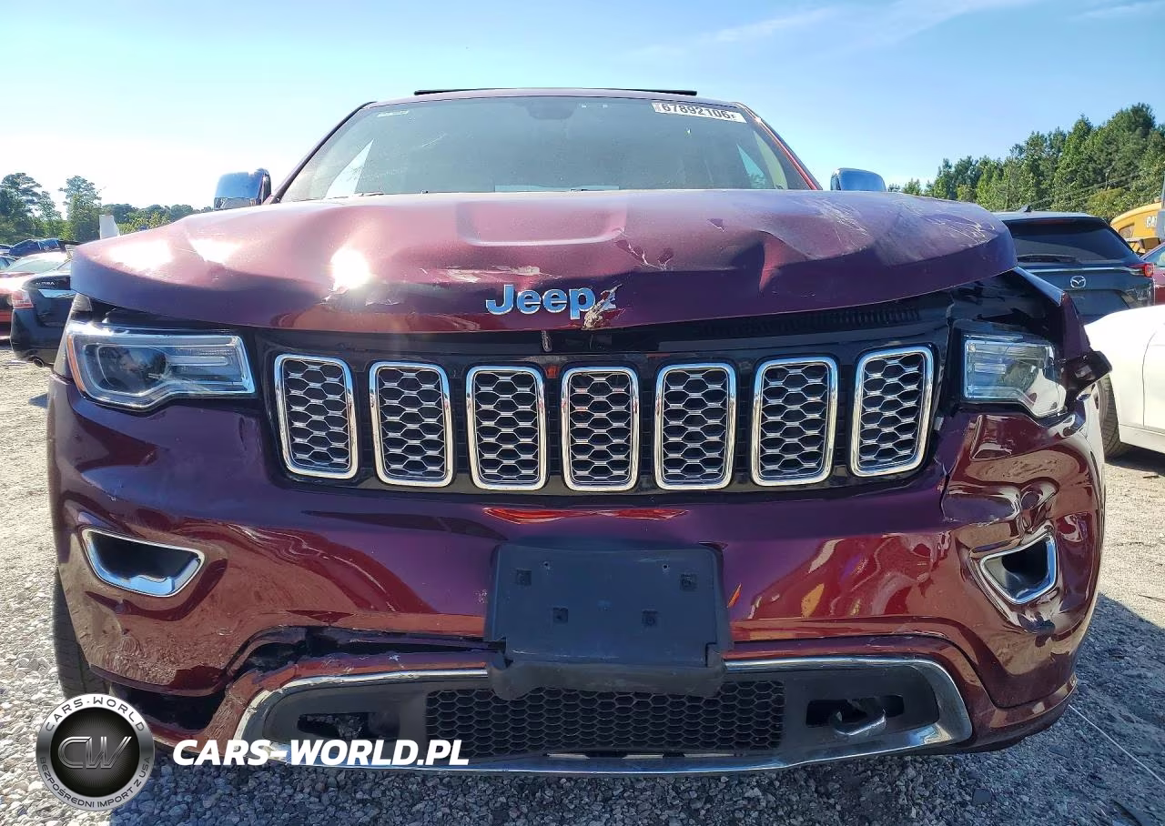2018 Jeep Grand Cherokee Overland VIN:1C4RJFCG1JC460090 - 5
