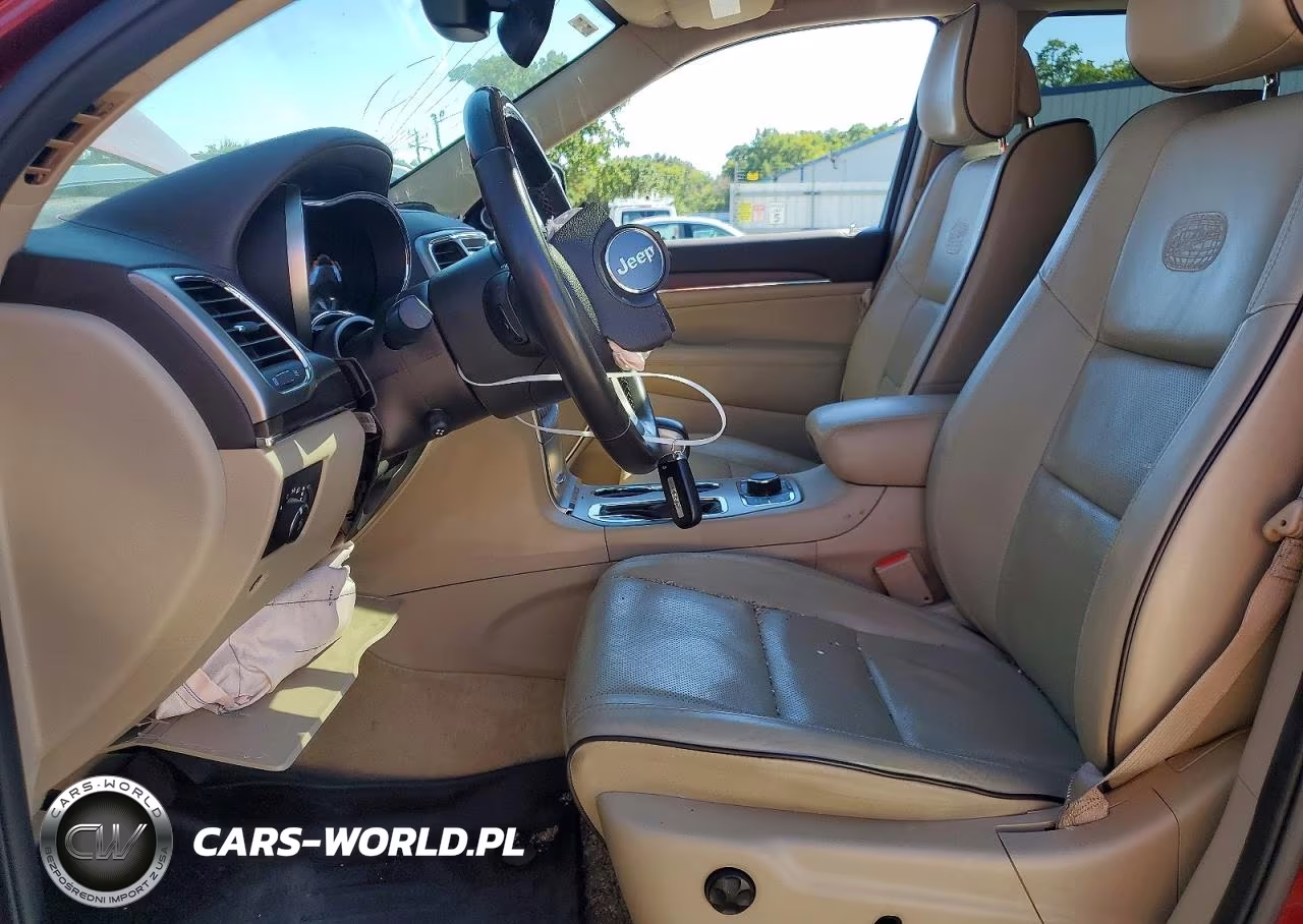 2018 Jeep Grand Cherokee Overland VIN:1C4RJFCG1JC460090 - 7
