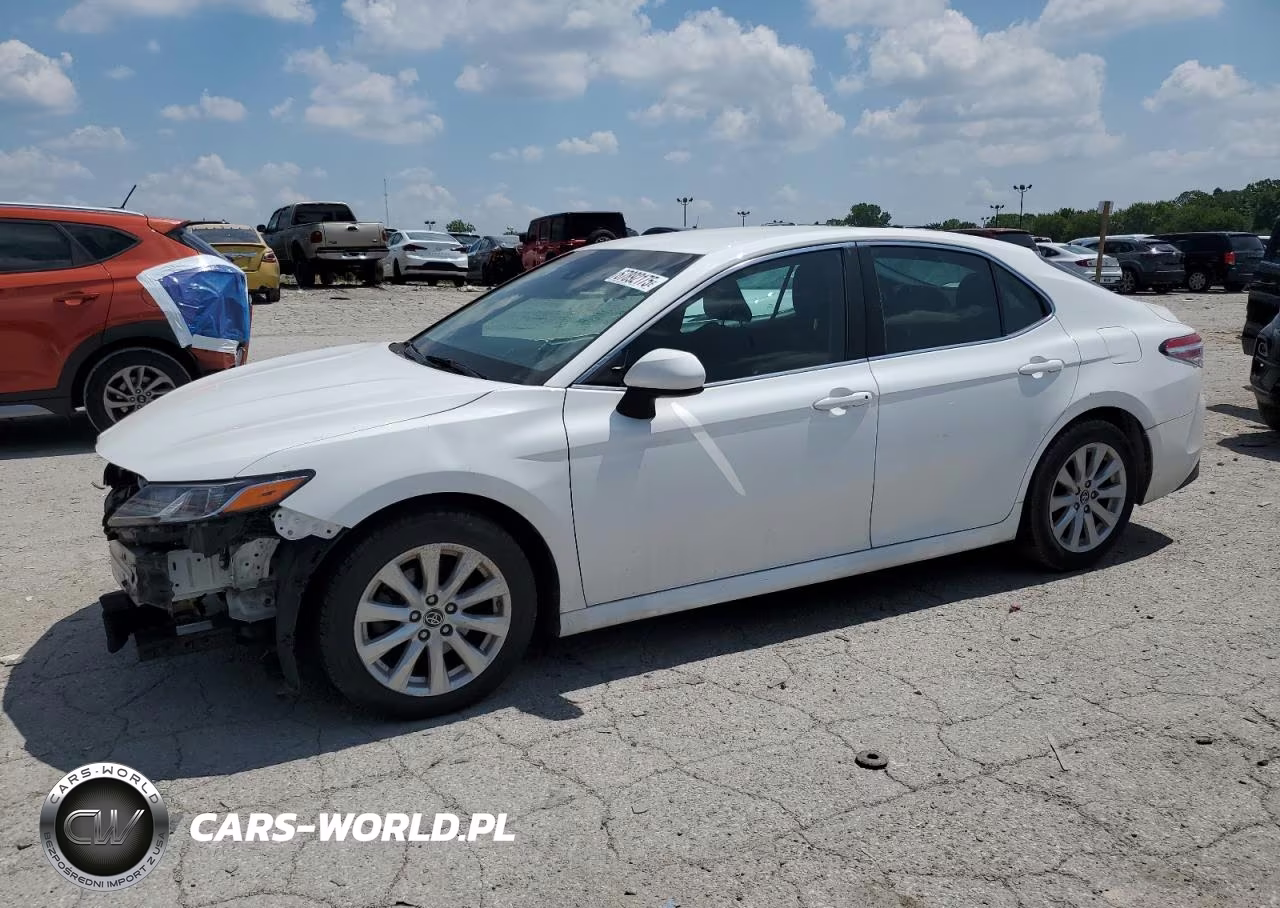 2018 Toyota Camry L – zdjęcie 1 z 13