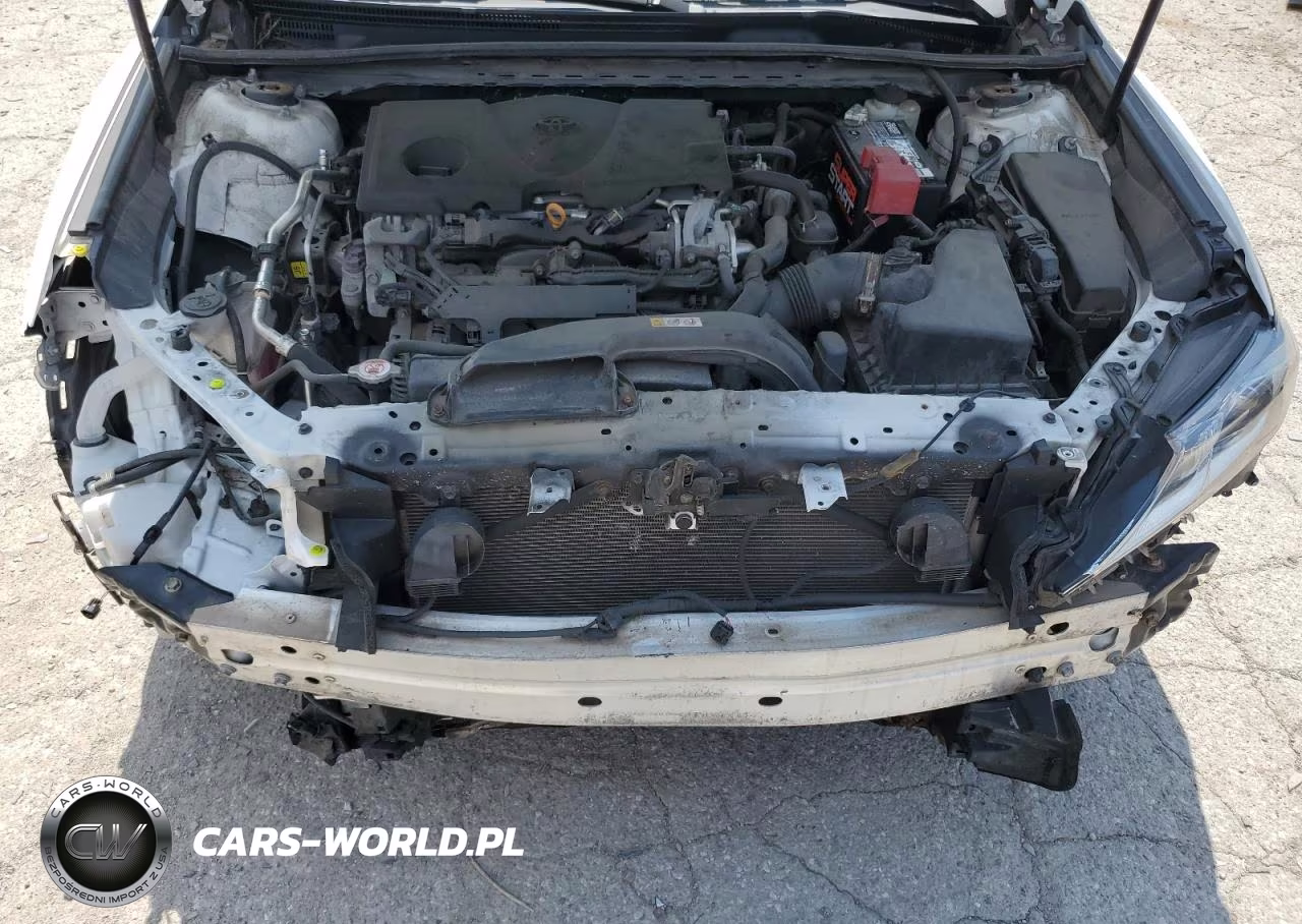 2018 Toyota Camry L VIN:4T1B11HK1JU115732 - 11