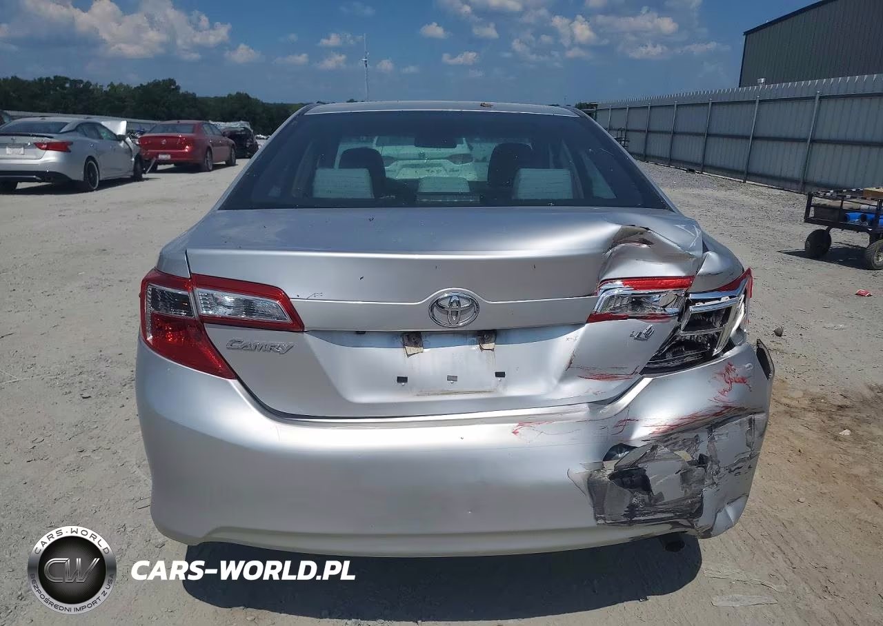 2014 Toyota Camry Le VIN:4T4BF1FK0ER410062 - 6
