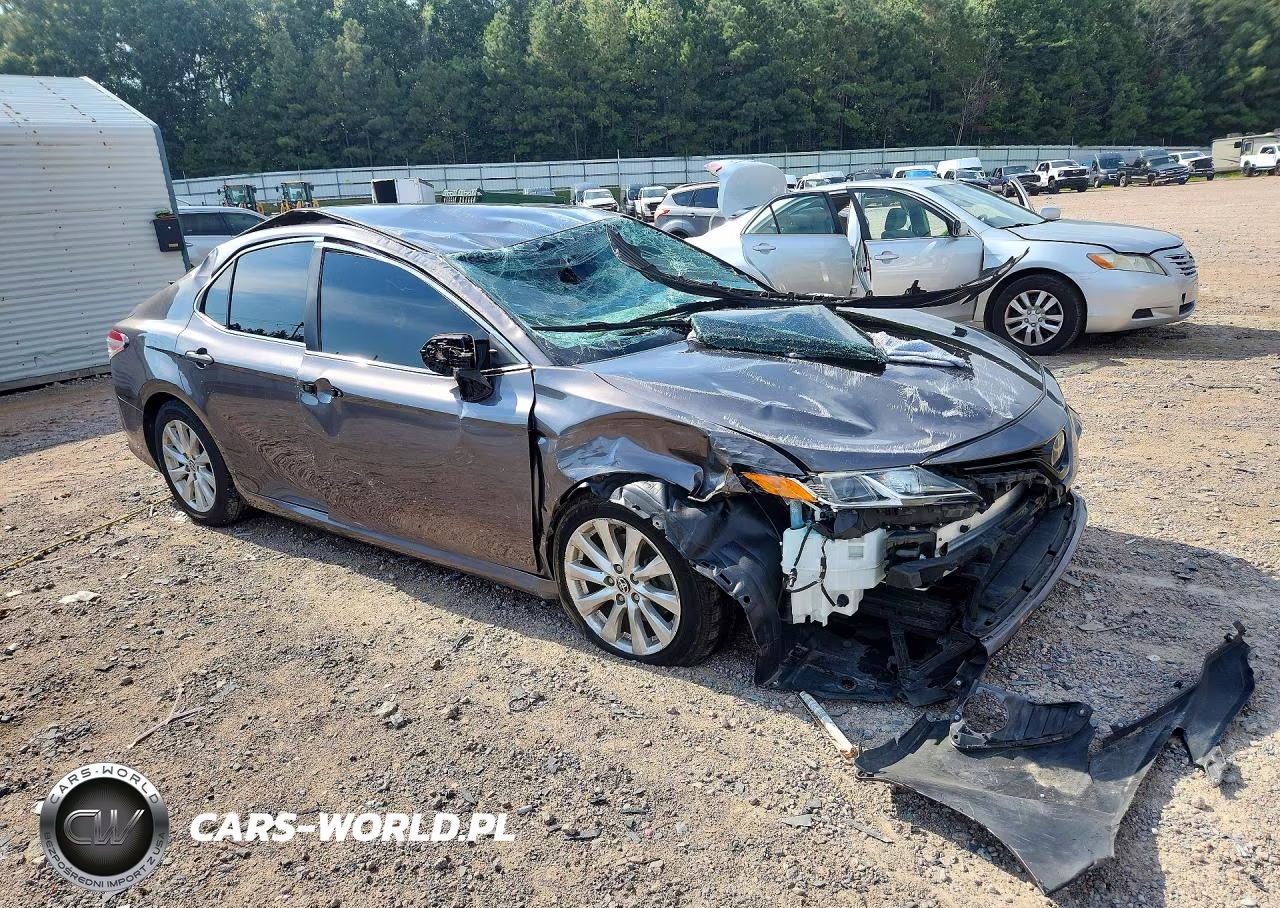 2020 Toyota Camry Le VIN:4T1C11AK8LU957033 - 4