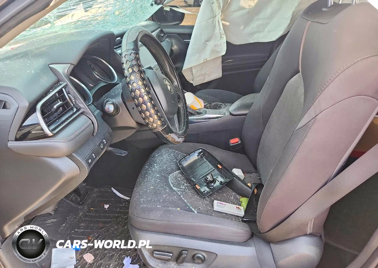 2020 Toyota Camry Le VIN:4T1C11AK8LU957033 - 7