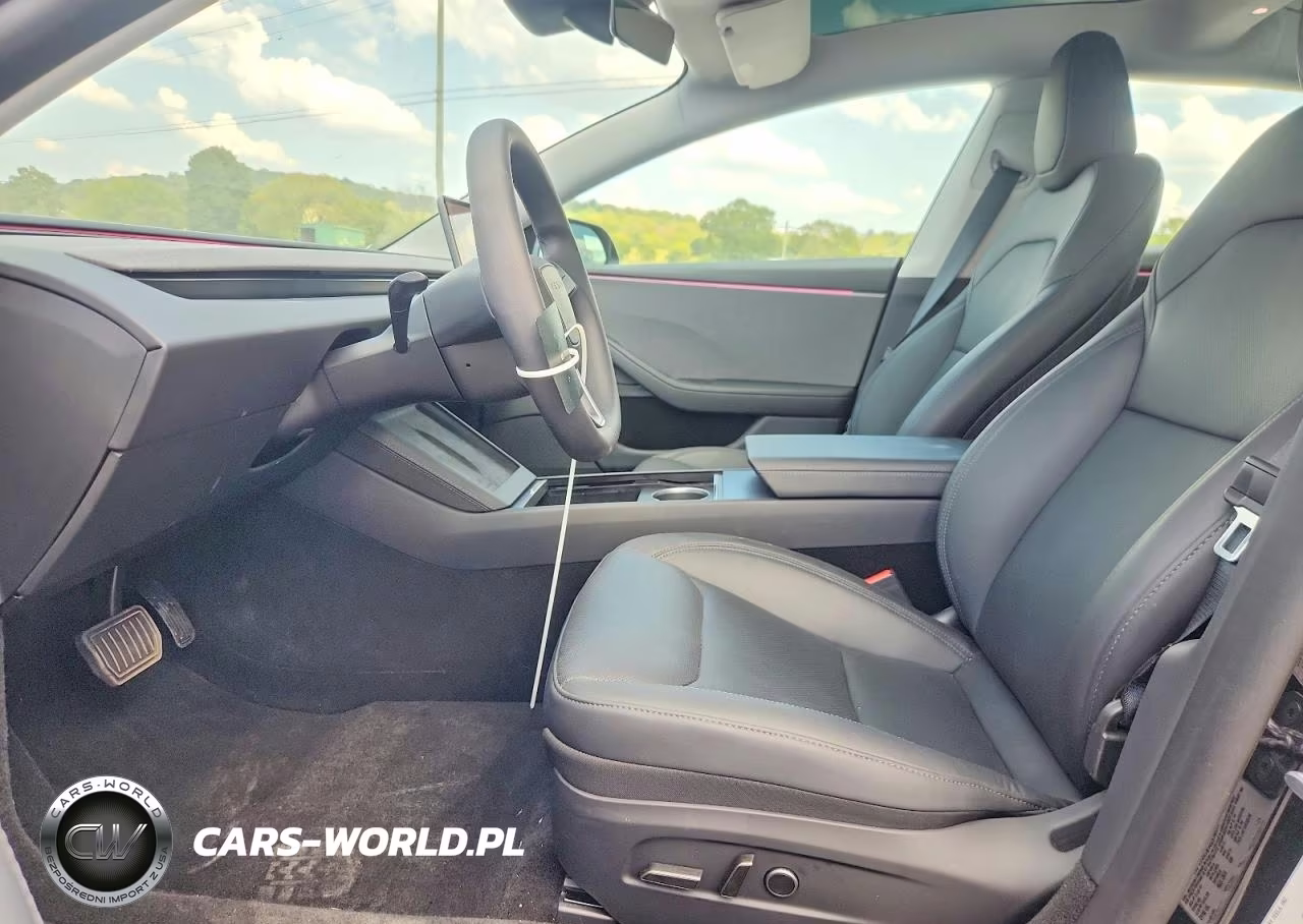 2026 Tesla Model 3 VIN:5YJ3E1EA0TF145213 - 7