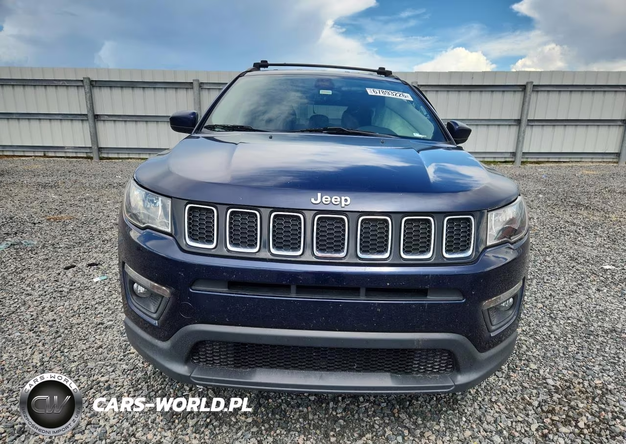 2017 Jeep Compass Latitude VIN:3C4NJCBB4HT658566 - 5