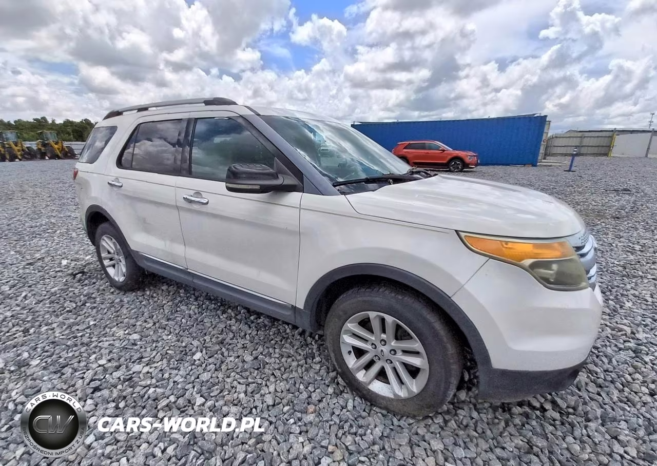 2012 Ford Explorer Xlt VIN:1FMHK8D87CGA96812 - 4