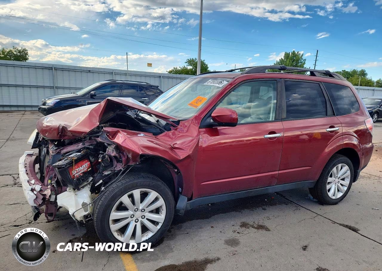2011 Subaru Forester 2.5X Premium VIN:JF2SHADC9BH739918 - 1