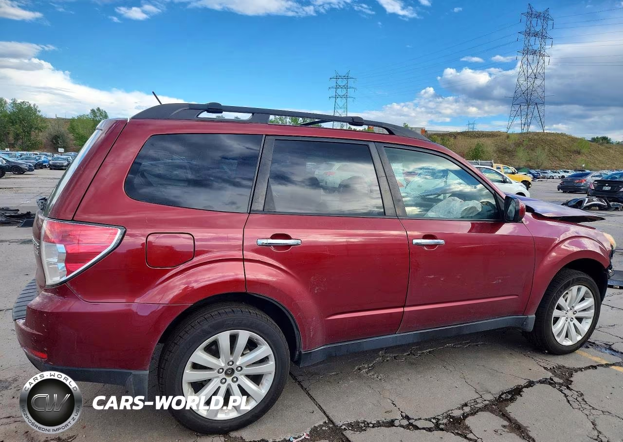 2011 Subaru Forester 2.5X Premium VIN:JF2SHADC9BH739918 - 3