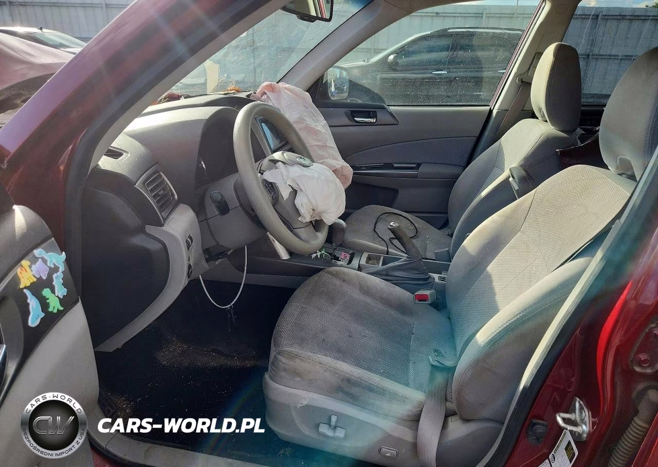 2011 Subaru Forester 2.5X Premium VIN:JF2SHADC9BH739918 - 7