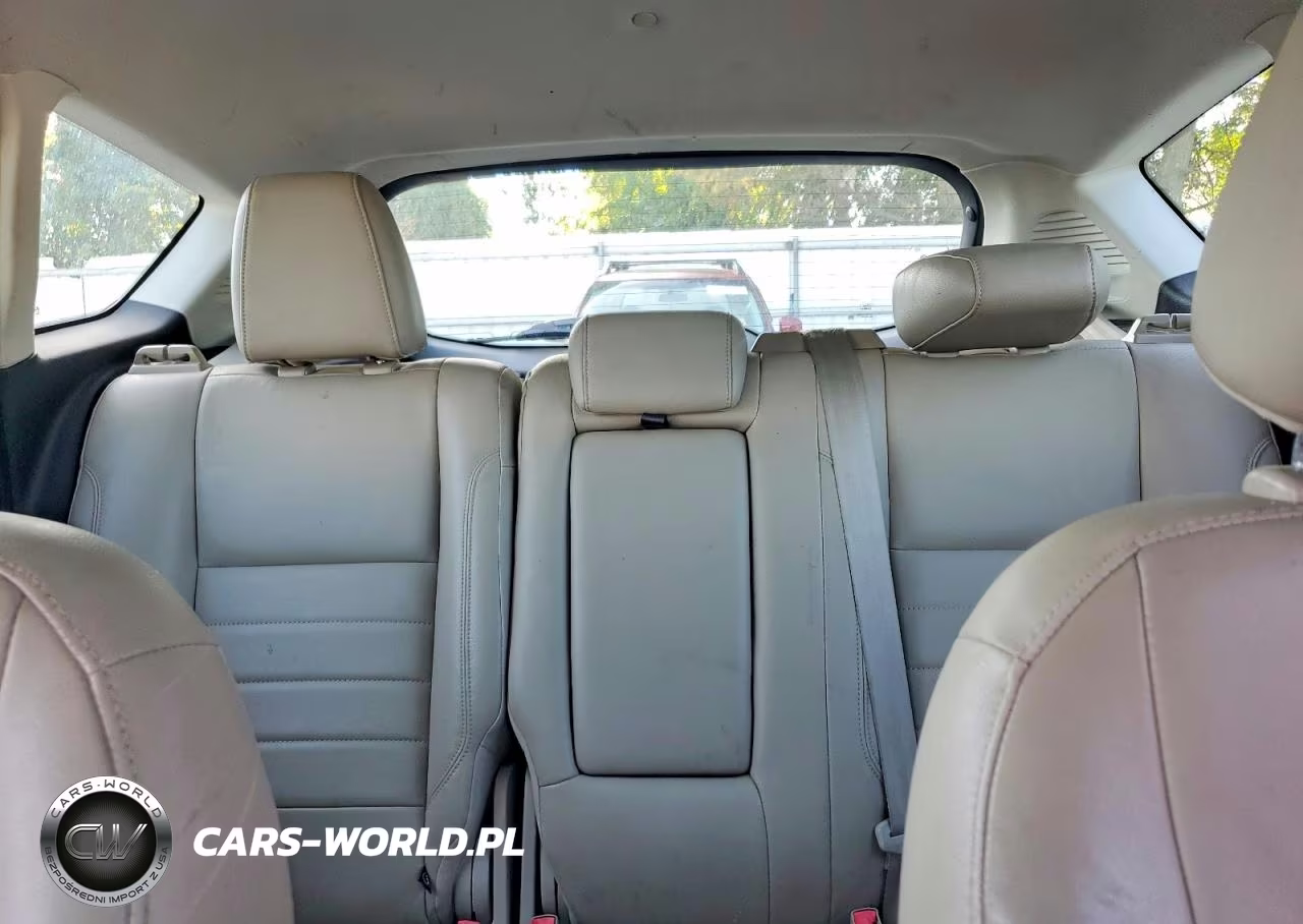 2013 Ford C-Max Premium VIN:1FADP5CU2DL524141 - 10