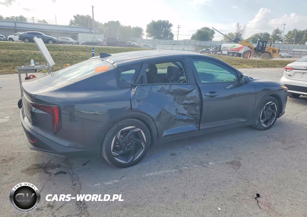 2025 Kia K4 Ex VIN:3KPFU4DEXSE014008 - 3