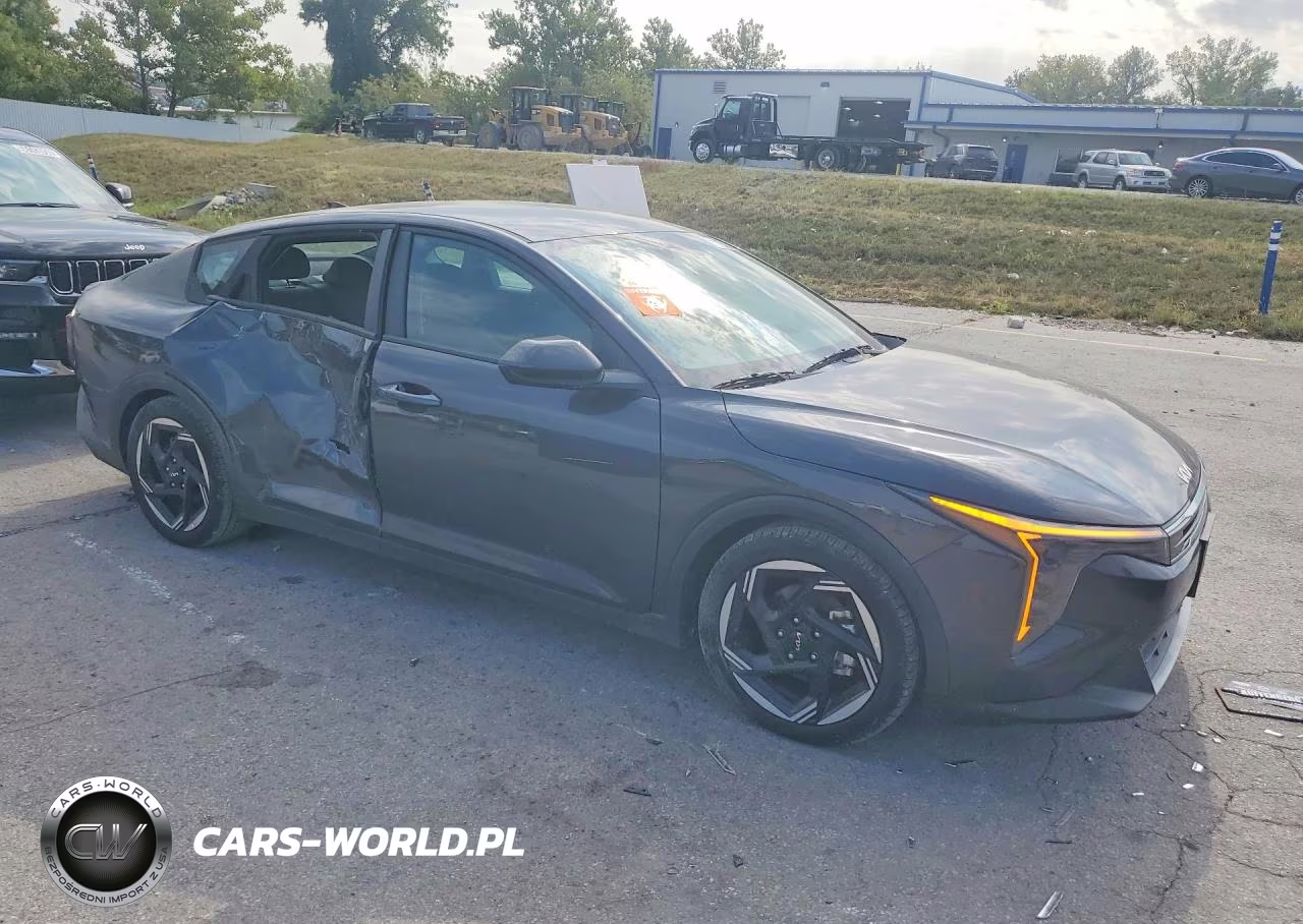 2025 Kia K4 Ex VIN:3KPFU4DEXSE014008 - 4