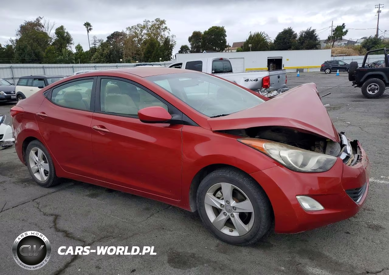 2012 Hyundai Elantra Gls VIN:KMHDH4AE1CU366747 - 4
