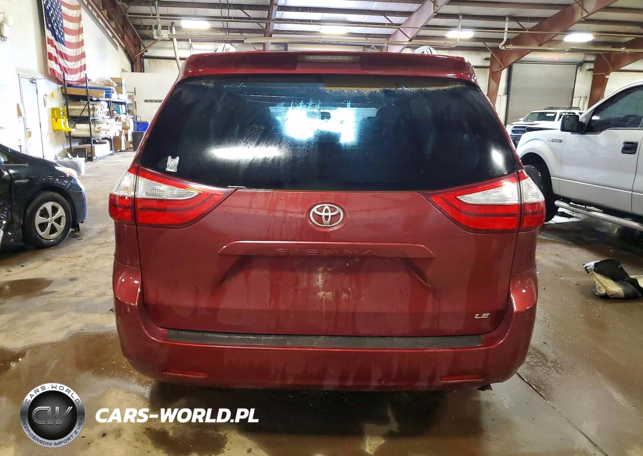 2017 Toyota Sienna Le VIN:5TDKZ3DCXHS815450 - 6